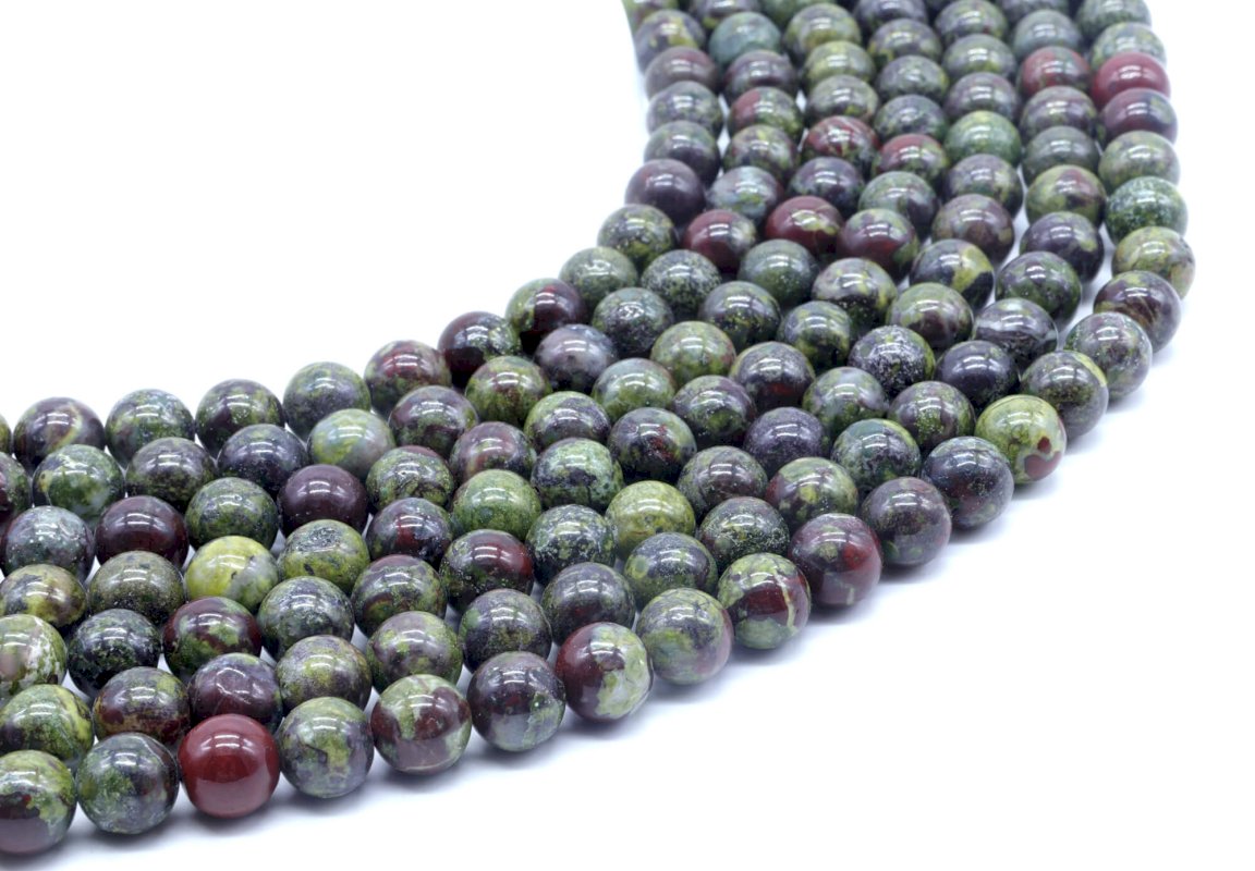 Perle di diaspro di sangue di drago 8 mm su un filo di 40 cm