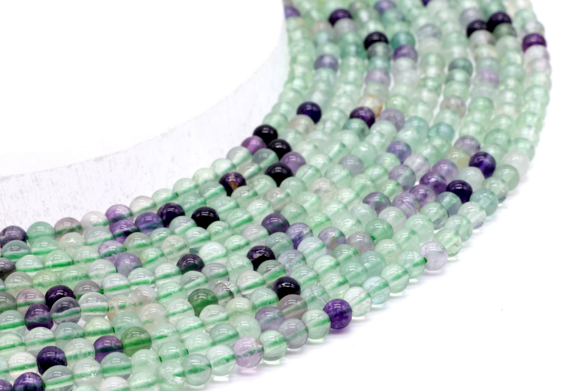 Fluorite Multi Beads 4mm su un filo di 40cm