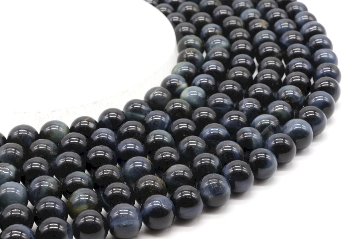 Perline a forma di occhio di falco 