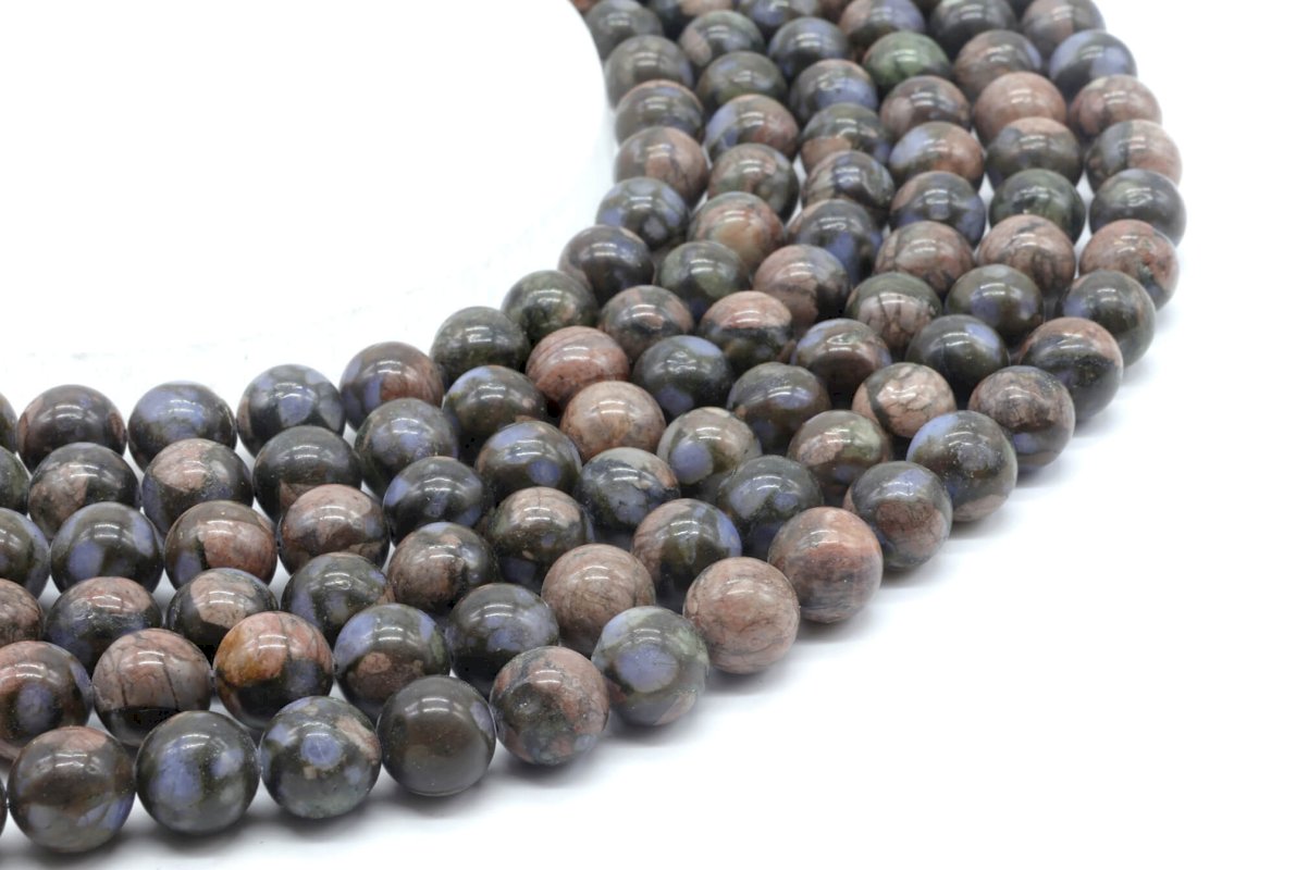 Perle di liberite da 10 mm su un filo da 40 cm