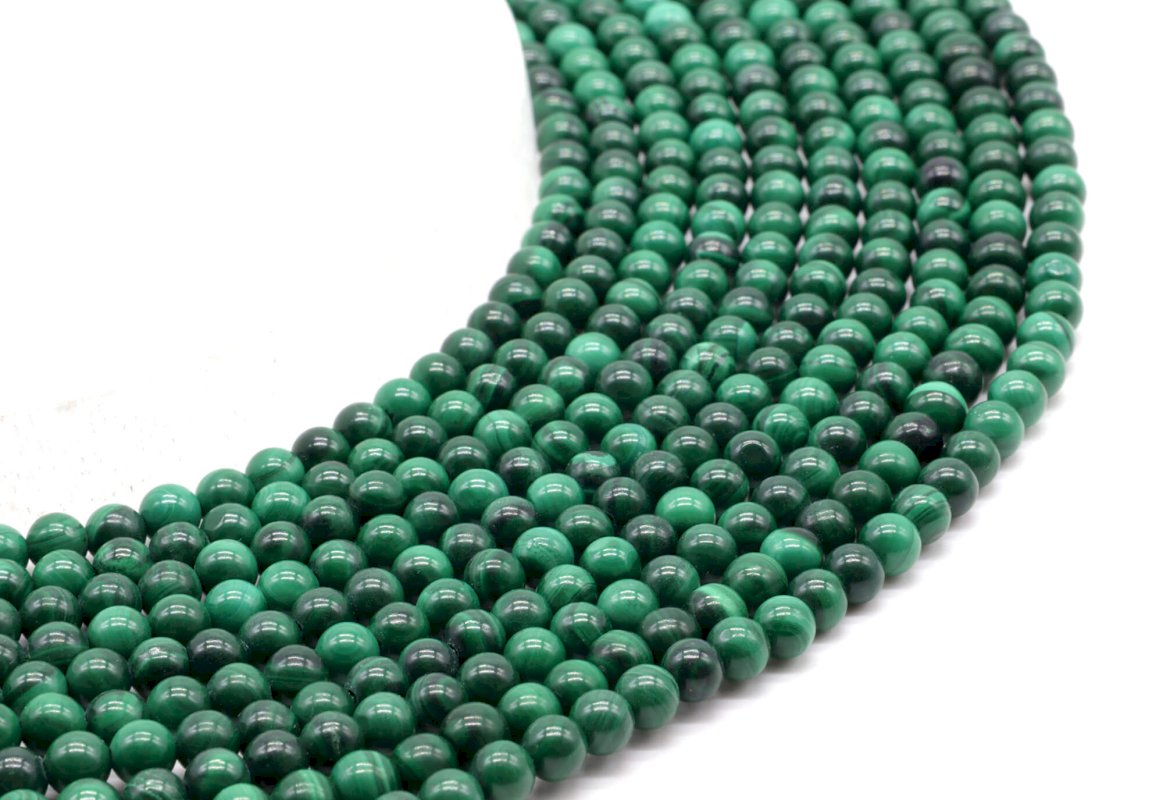 Perles 'Dark' Malachite 'AA' 4mm su filo 40cm