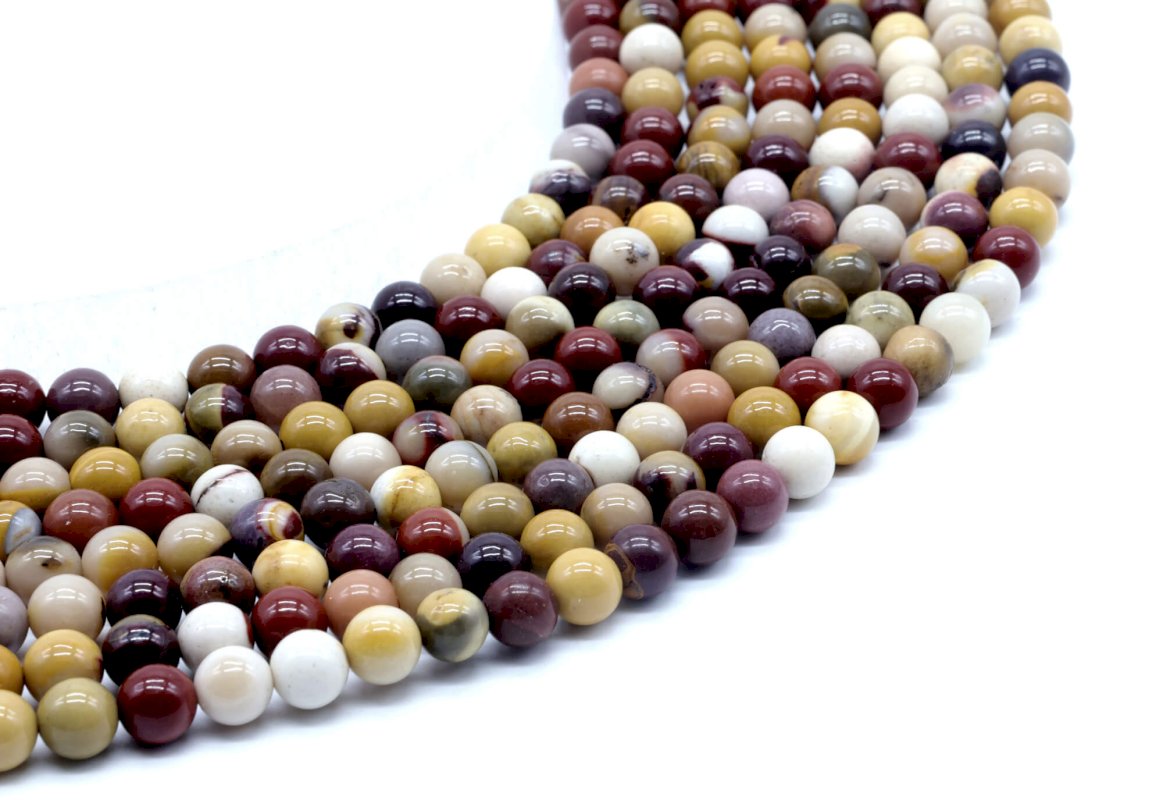 Mokaïte Jasper borda 6mm su un filo di 40cm