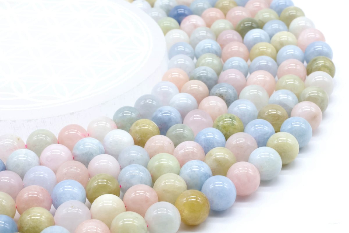 Perline di Morganite da 10 mm su un filo da 40 cm