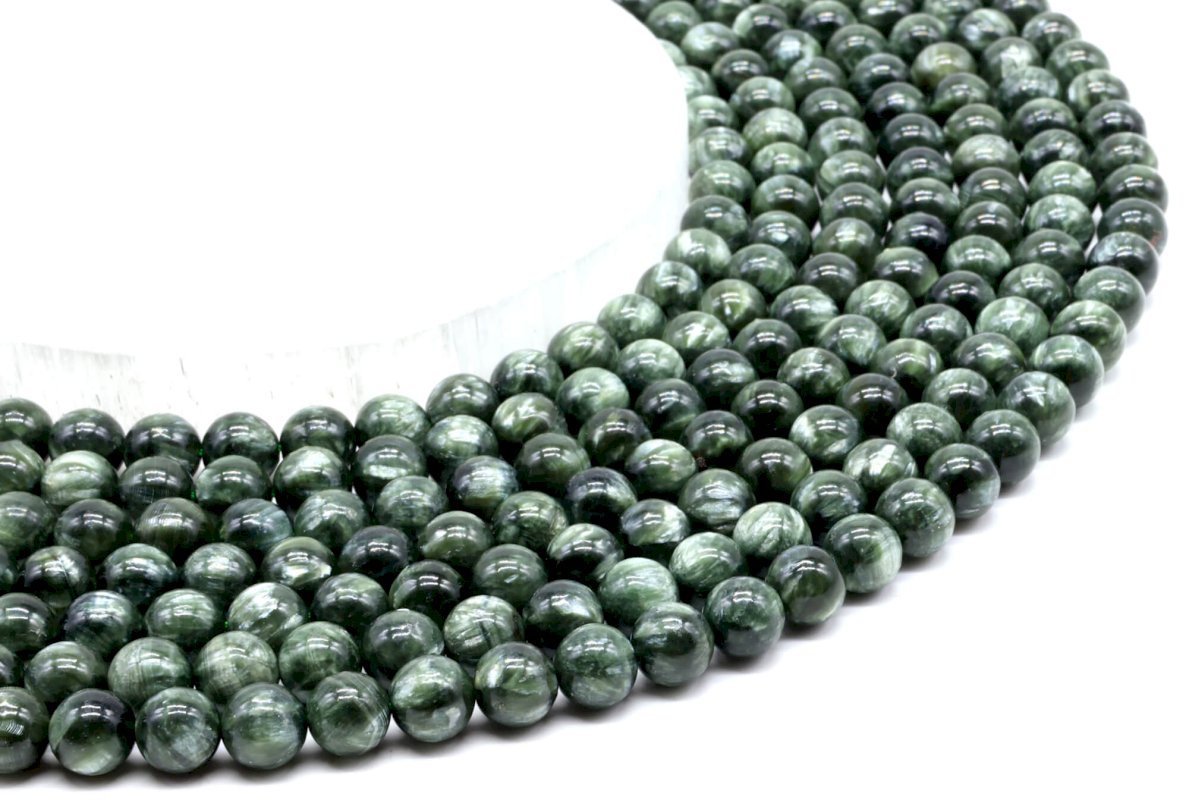 Perle di serafinite da 8 mm su filo da 40 cm