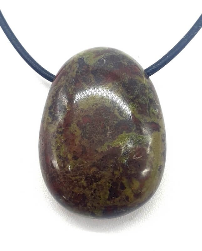 Diaspro Sangue di Drago Arrotolato Forato 3cm