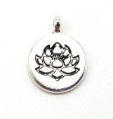 Charm Lotus Argento 2cm 50pz