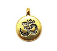 Charm OM Oro 2 cm 50pz