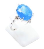 Anello in argento sterling 925 con apatite ovale imperiale