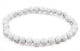 Bracciale con perline sfaccettate di howlite da 6 mm