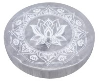 Piatto mandala di loto in selenite 10 cm