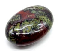 Ciottolo arrotolato XL Diaspro Sangue di Drago 6cm