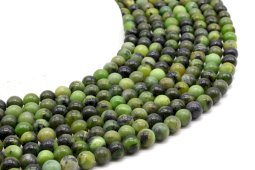 Perle di giada nefrite da 6 mm su filo da 40 cm