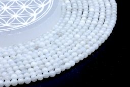 Perles de Lune Blanche 'AA' 4mm su filo 40cm