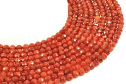 Perle sfaccettate di corniola da 6 mm su un filo da 40 cm