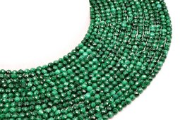 Perline sfaccettate di Malachite da 4 mm su un filo da 38 cm