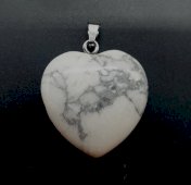 Pendente Cuore Howlite 2,5 cm