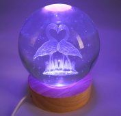 Luce notturna USB a forma di cigno in vetro multicolore da 9 cm